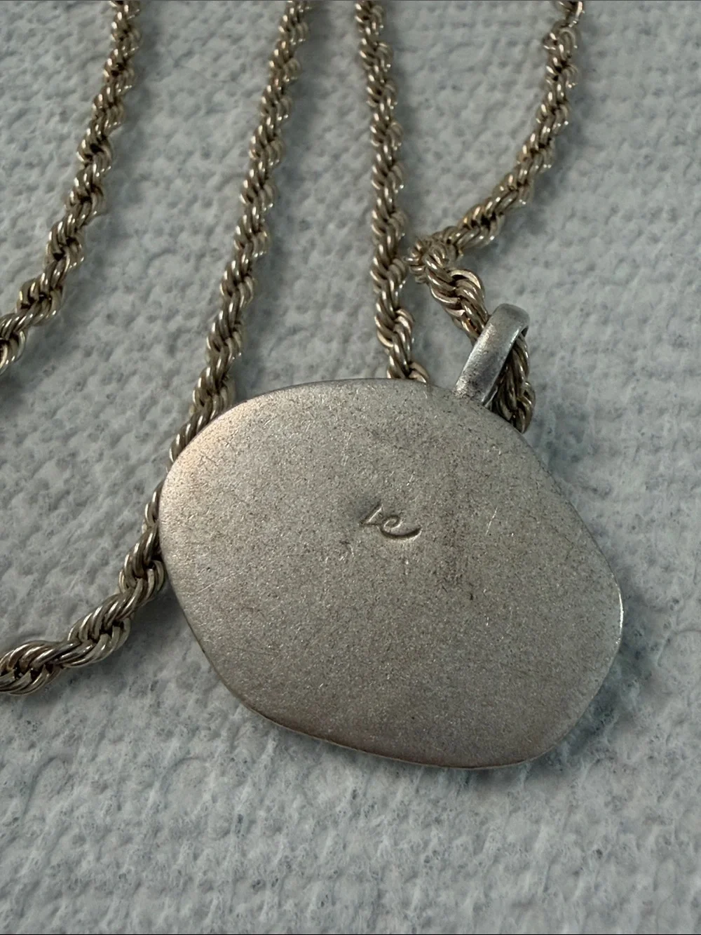 Liz Claiborne pendant necklace vintage